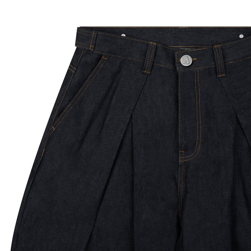 RAW DENIM PLEATED PANTS