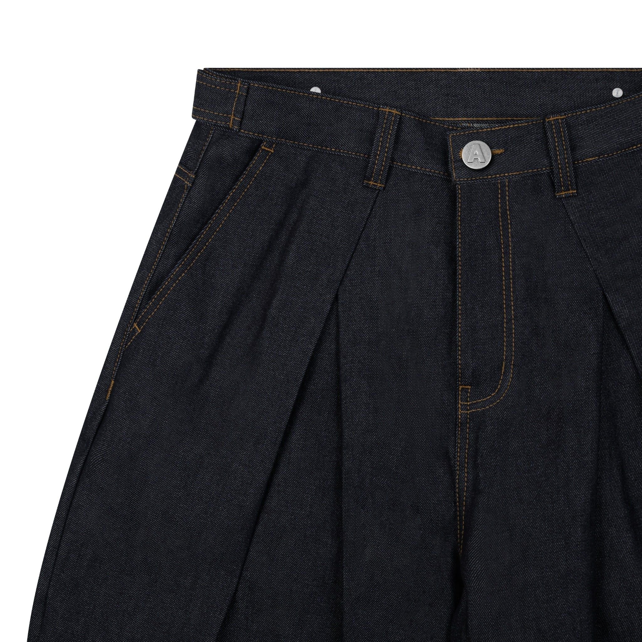 RAW DENIM PLEATED PANTS